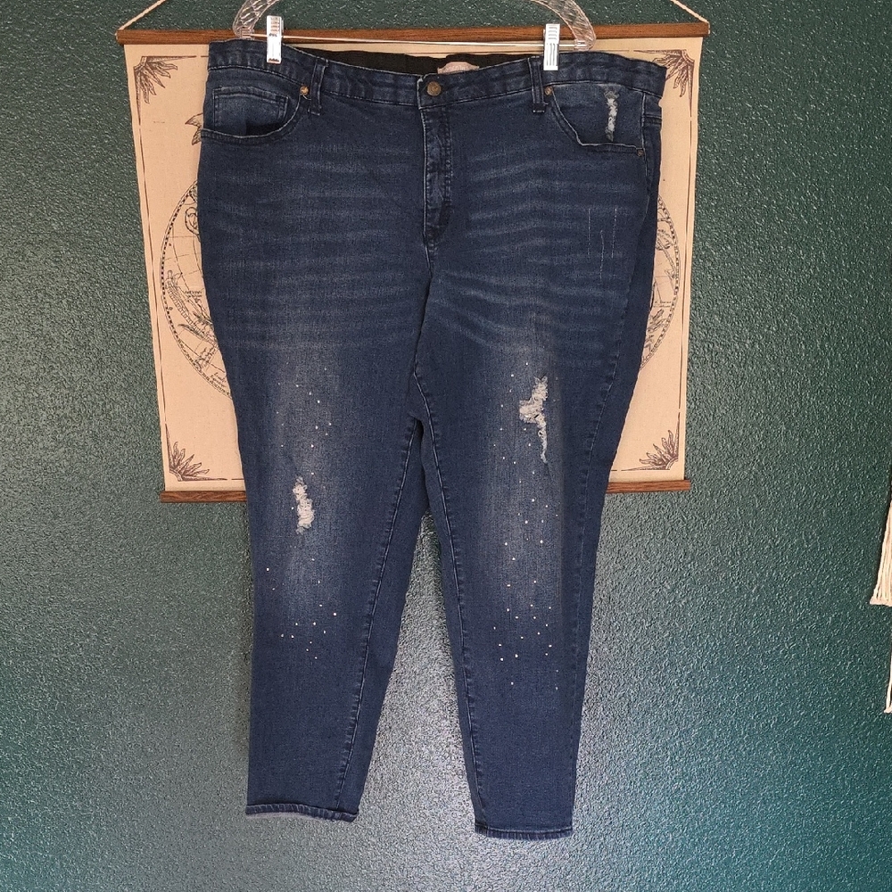 Distressed Dark Blue Stretch Skinny Jeans